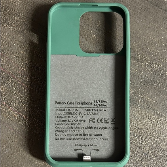 Green Battery Case for iPhone 13/13 Pro & 14/14 Pro - Picture 1 of 6